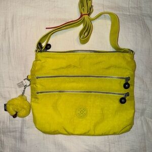 Kipling Vibrant Yellow Crossbody Bag with Sporty Design